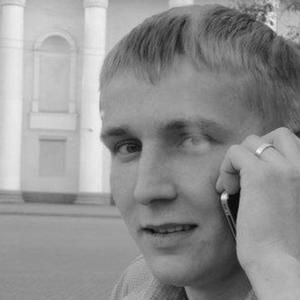 Парни в Череповце: Илья Янковский, 37 - ищет девушку из Череповца