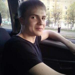 Парни в Ижевске: Максим, 29 - ищет девушку из Ижевска