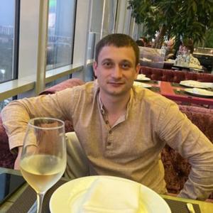 Парни в Казани (Татарстан): Антон, 34 - ищет девушку из Казани (Татарстан)