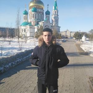 Леонид, 27 лет, Омск