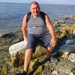 Влад, 54 года, Новомосковск