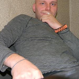 Денис, 42 года, Видное