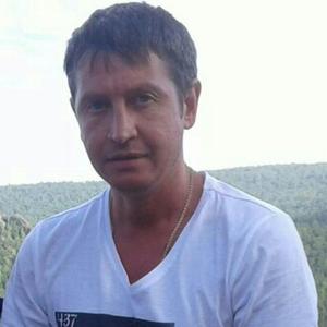 Руслан, 46 лет, Сосновоборск