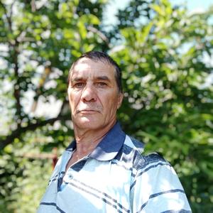 Виктор, 64 года, Абакан