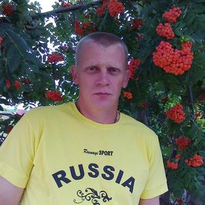 Олег, 48 лет, Пугачев