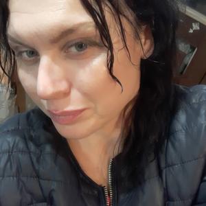 Парни в Назрани: Ольга, 41 - ищет девушку из Назрани