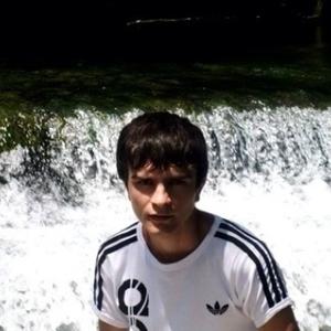Александр, 28 лет, Брянск