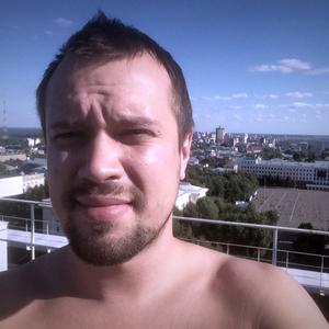 Александр, 29 лет, Киров