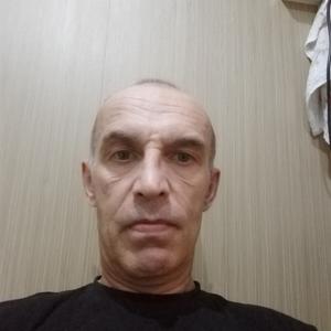 Игорь, 63 года, Трехгорный