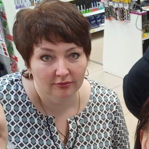 Девушки в Саратове: Ольга, 42 - ищет парня из Саратова