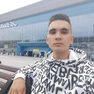Максим, 22 года, Владивосток