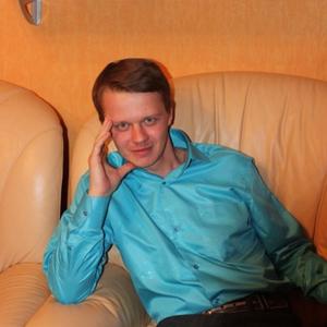Парни в Выксе: Кирилл, 40 - ищет девушку из Выксы