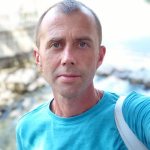 Парни в Вологде: Игорь, 42 - ищет девушку из Вологды