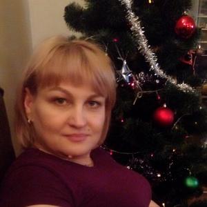 Елена, 54 года, Саяногорск