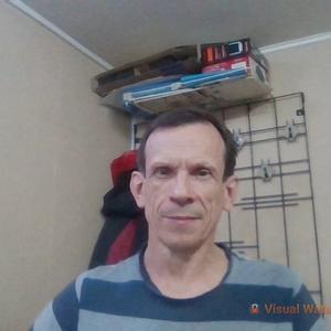 Парни в Томске: Сергей, 65 - ищет девушку из Томска