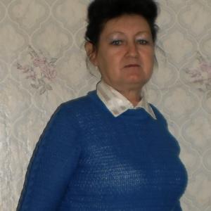 Девушки в Георгиевске: Валя, 69 - ищет парня из Георгиевска