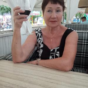 Нина, 69 лет, Белгород