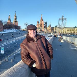 Aleksandr, 67 лет, Москва