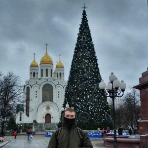Парни в Калининграде: Алексей, 22 - ищет девушку из Калининграда