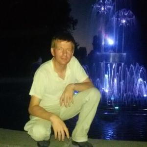 Парни в Киеве (Украина): Загадочный, 43 - ищет девушку из Киева (Украина)