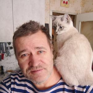 Парни в Бийске: Евгений, 53 - ищет девушку из Бийска