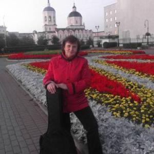 Девушки в Томске: Наталья, 67 - ищет парня из Томска