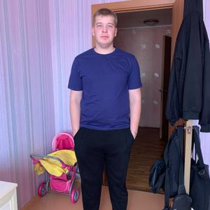 Парни в Екатеринбурге: Евгений, 24 - ищет девушку из Екатеринбурга