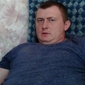 Парни в Азове: Владимир Багадаев, 34 - ищет девушку из Азова