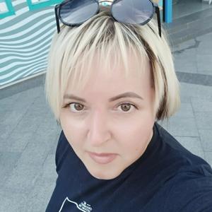 Девушки в Одессе: Татьяна, 43 - ищет парня из Одессы