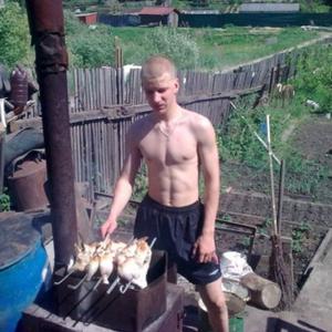 Парни в Новомосковске: Андрей, 31 - ищет девушку из Новомосковска
