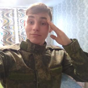 Парни в Ижевске: Данил, 23 - ищет девушку из Ижевска