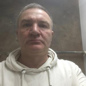 Парни в Ижевске: Марат, 51 - ищет девушку из Ижевска