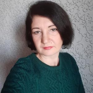 Девушки в Ульяновске: Юлия, 46 - ищет парня из Ульяновска