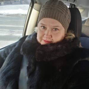 Девушки в Челябинске: Вера, 48 - ищет парня из Челябинска