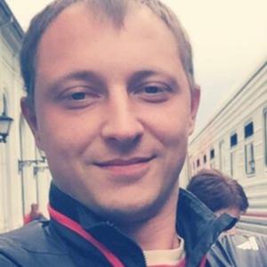 Демьян, 34 года, Псков