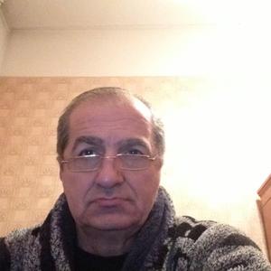Анатолий, 65 лет, Красноярск