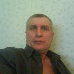 Парни в Лакинске: Константин, 63 - ищет девушку из Лакинска