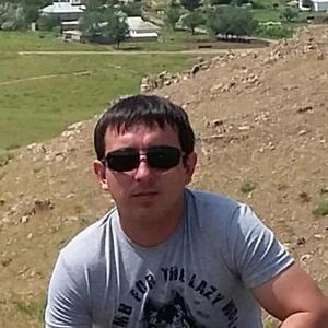 Парни в Казани (Татарстан): Равиль, 37 - ищет девушку из Казани (Татарстан)