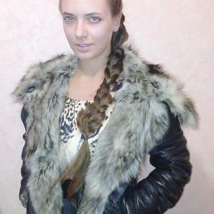 Девушки в Комсомольске-На-Амуре: Marina, 36 - ищет парня из Комсомольска-На-Амуре