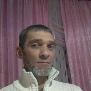 Парни в Комсомольске-На-Амуре: Максим Чебунин, 45 - ищет девушку из Комсомольска-На-Амуре