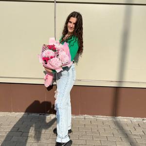 Девушки в Обнинске: Марина, 21 - ищет парня из Обнинска