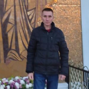 Парни в Апшеронске: Максим, 44 - ищет девушку из Апшеронска