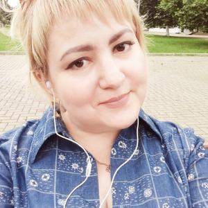 Девушки в Краснодаре (Краснодарский край): Елена, 41 - ищет парня из Краснодара (Краснодарский край)