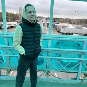 Парни в Волгограде: Александр, 25 - ищет девушку из Волгограда