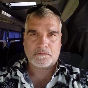 Виталий, 49 лет, Гурьевск
