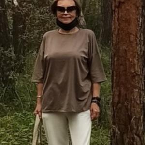 Девушки в Якутске: Татьяна, 67 - ищет парня из Якутска