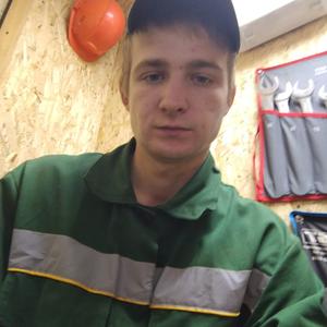 Илья, 23 года, Омск