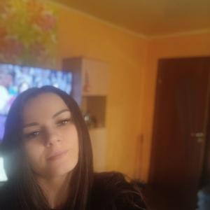 Девушки в Мурманске: Марина, 35 - ищет парня из Мурманска