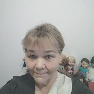 Галина, 66 лет, Санкт-Петербург