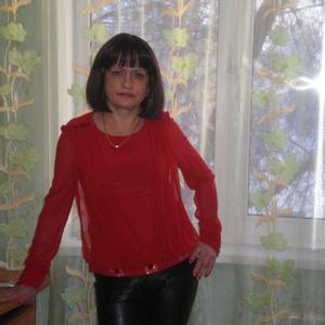 Лариса, 65 лет, Усолье-Сибирское